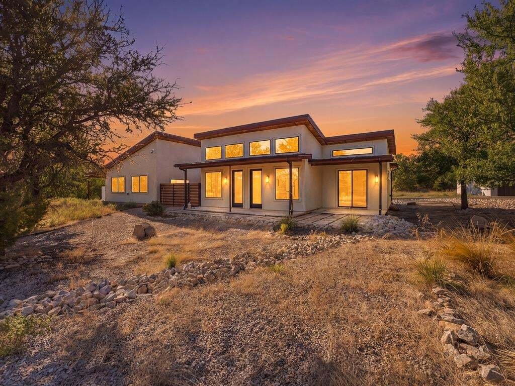 House in Chico, Texas, United States 5 - 16724346