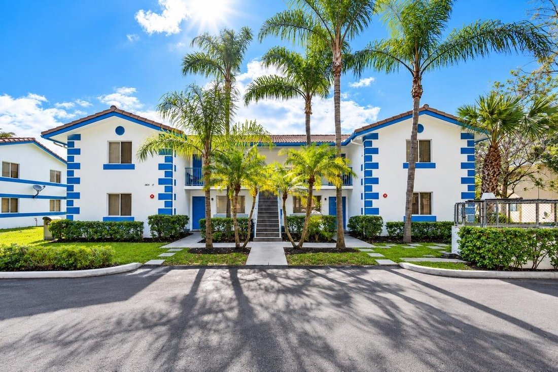 Coral Springs, Florida, United States 3 - 18952645