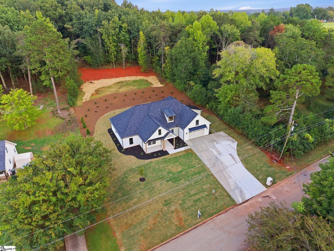 House in Taylors, South Carolina, United States 2 - 18948408