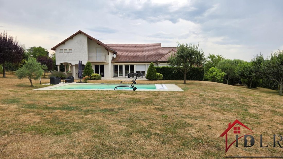 Villa in Cussey-sur-l'Ognon, Bourgogne – Franche-Comté, France 1 - 18881149