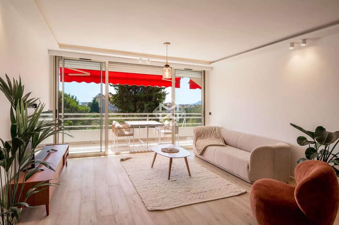 Apartment in Cannes, Provence-Alpes-Côte d'Azur, France 2 - 18950034