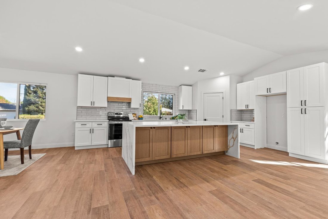 House in Sacramento, California, United States 5 - 18954047
