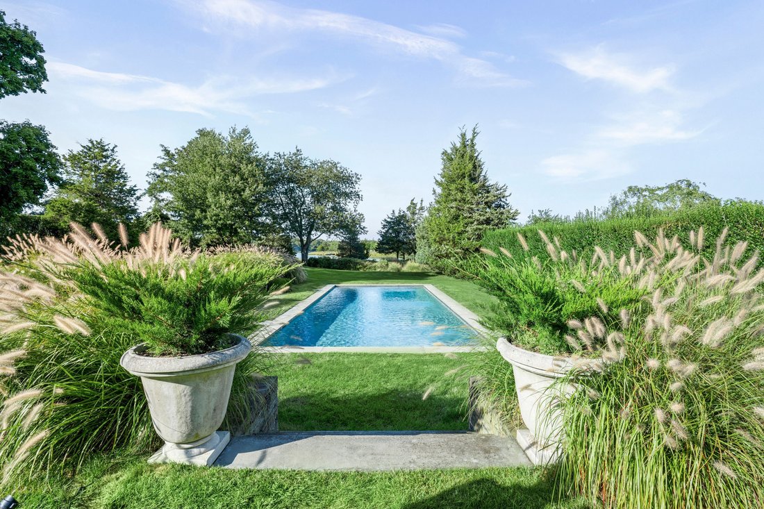 Sag Harbor, New York, United States 5 - 18900897