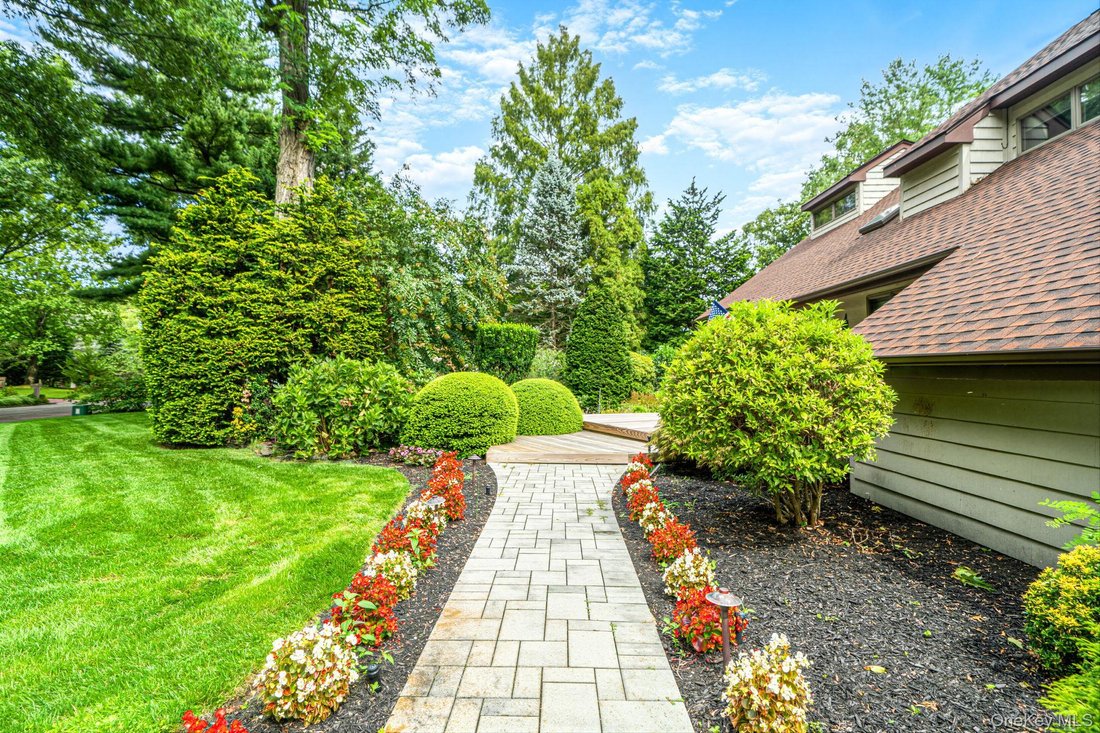 House in Halesite, New York, United States 2 - 18948487