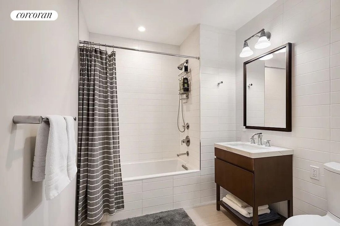 Condo in New York, New York, United States 4 - 18948237