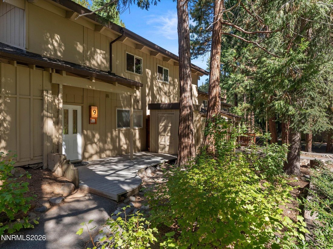Condo in Incline Village, Nevada, United States 2 - 18952078
