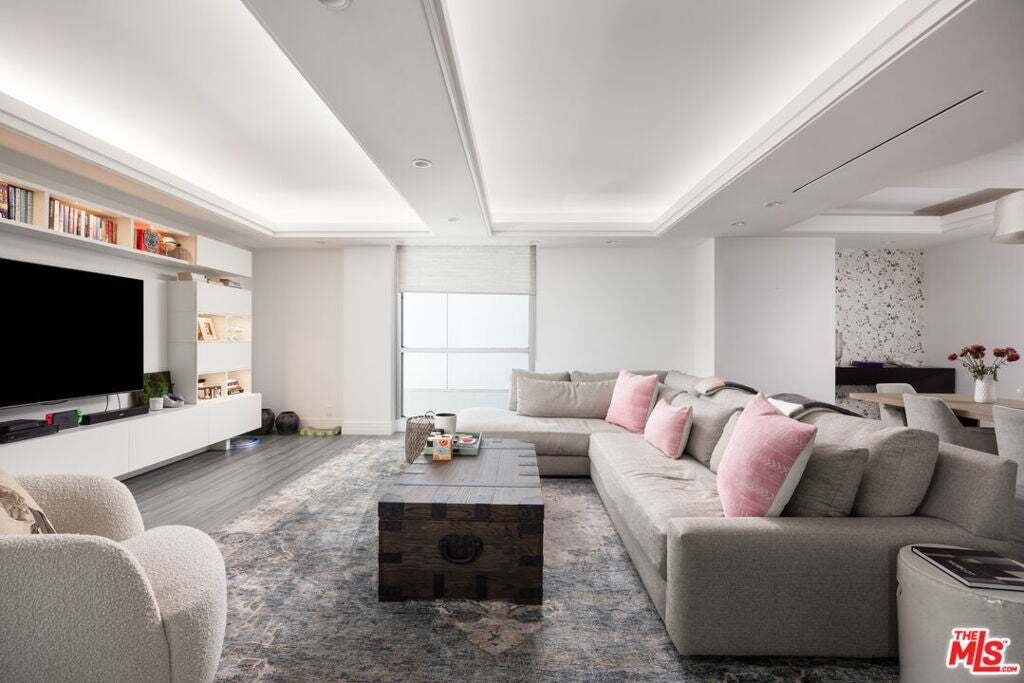 Condo in Los Angeles, California, United States 4 - 18952194
