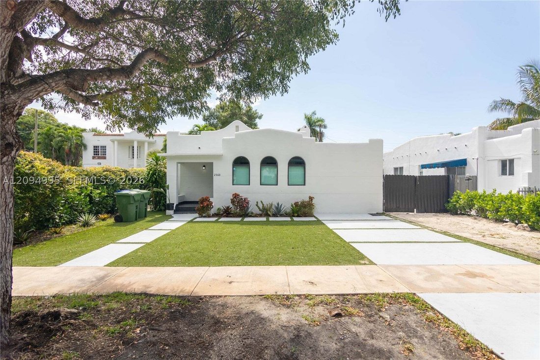 House in Miami, Florida, United States 1 - 18952698