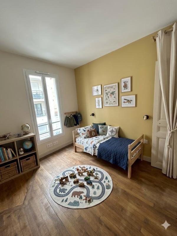 Apartment in Trezel, Levallois-Perret, France 3 - 18949693