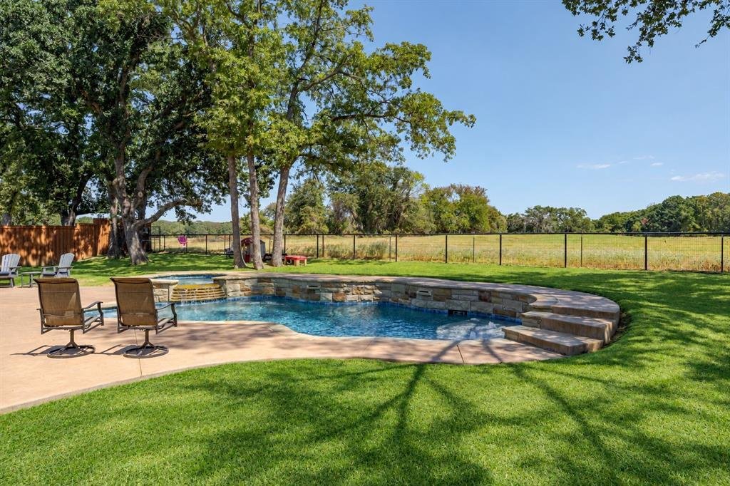 House in Cross Roads, Texas, United States 3 - 18953832