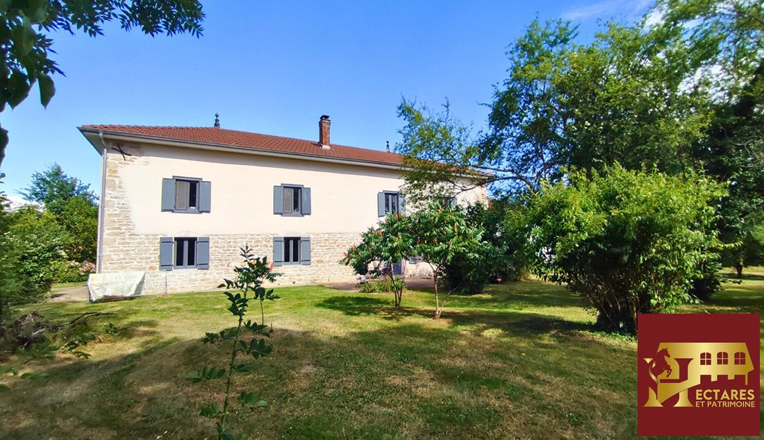 House in Beaupont, Auvergne-Rhône-Alpes, France 2 - 18950026