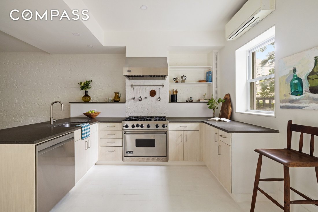Townhouse in New York, New York, United States 4 - 16500203