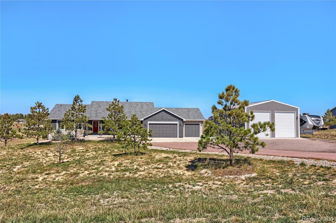 House in Elizabeth, Colorado, United States 2 - 18948523