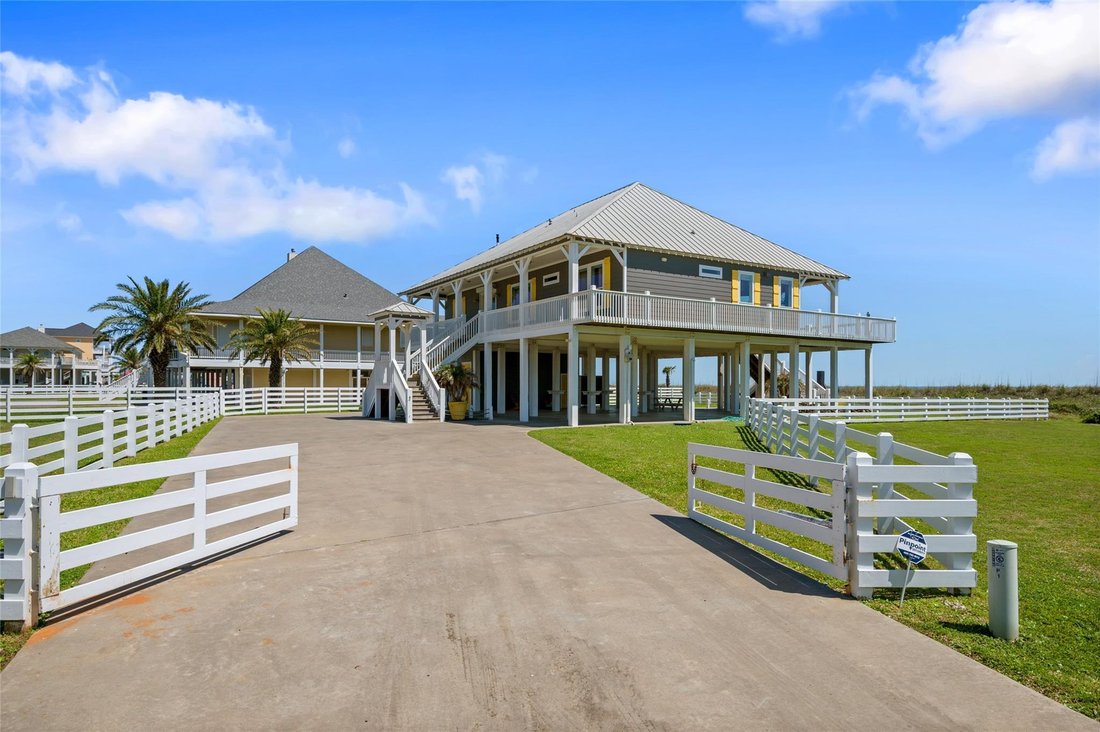 House in Bolivar Peninsula, Texas, United States 3 - 18946223