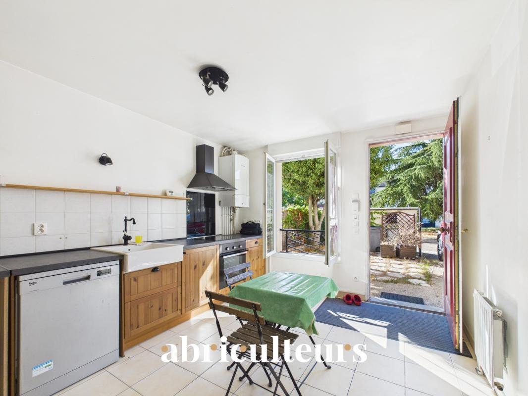 House in Gennevilliers, Ile-de-France, France 5 - 18949683