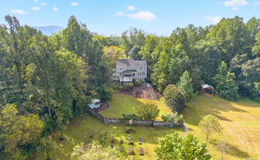 House in White Hall, Virginia, United States 1
