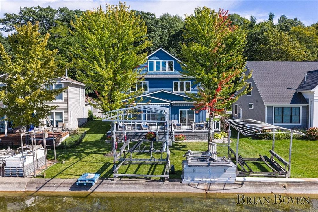 House in Pierson, Michigan, United States 3 - 18949193