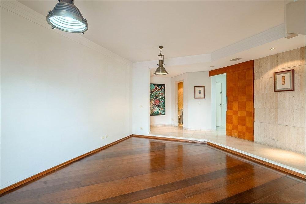 Apartment in São Paulo, State of São Paulo, Brazil 4 - 18954295