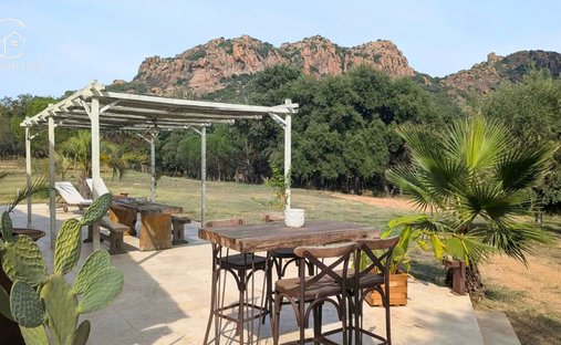 Villa in Ecarts, Roquebrune-sur-Argens, France 1