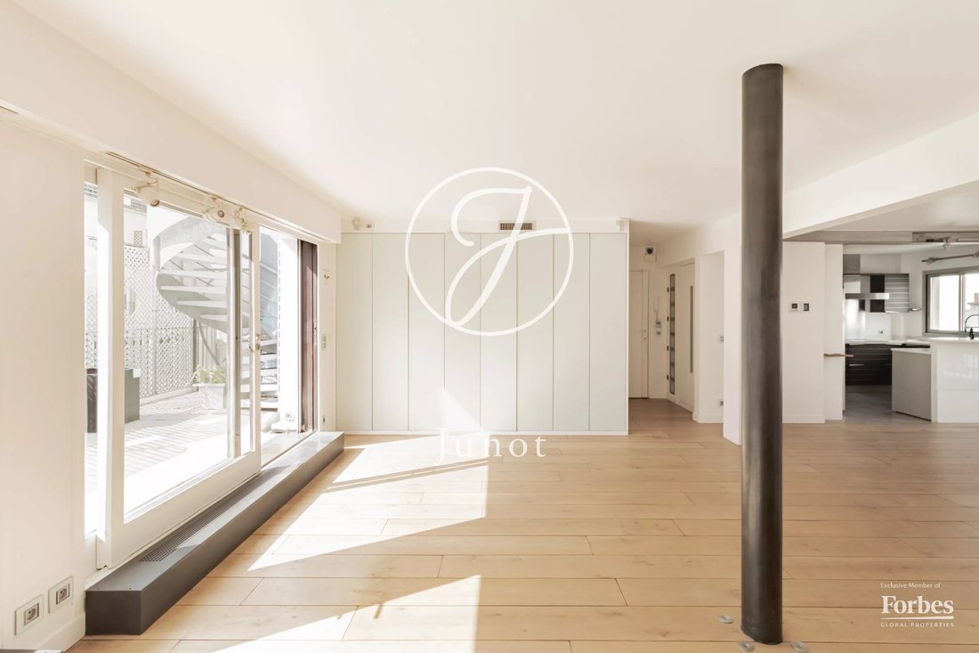 Apartment in Courcelles-Wagram, Paris 17e Arrondissement, Paris 4 - 18949531
