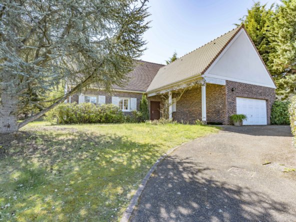 House in Les Mesnuls, Ile-de-France, France 1 - 16265289