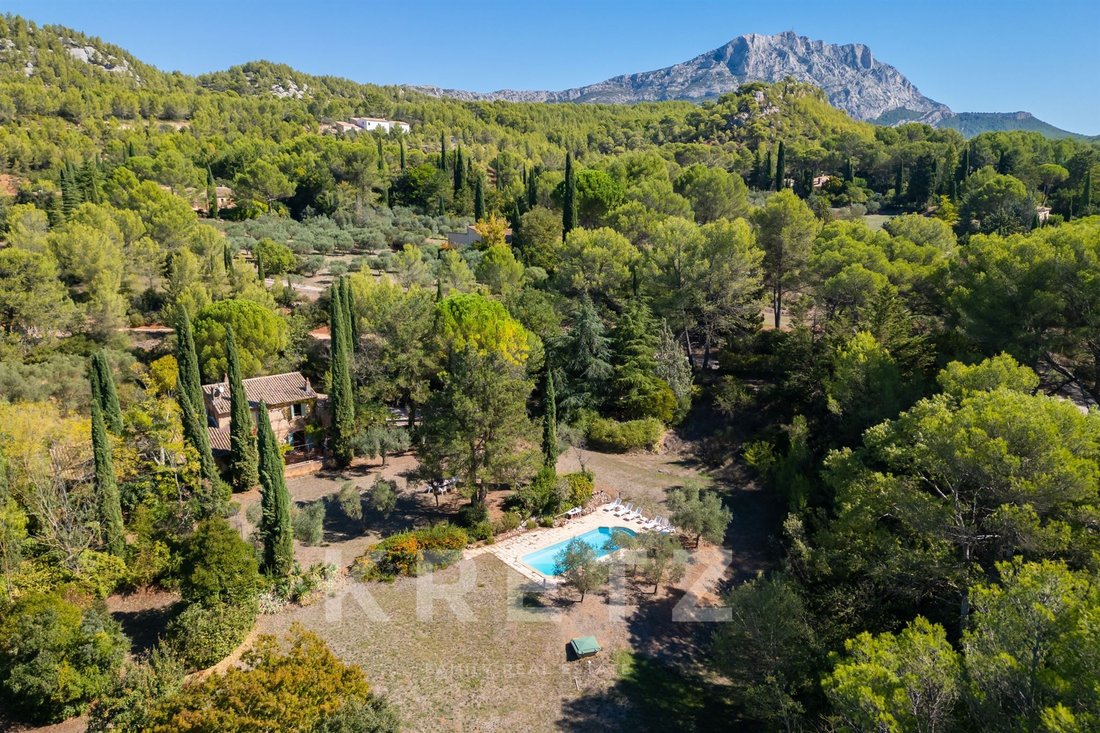 House in Le Tholonet, Provence-Alpes-Côte d'Azur, France 1 - 18950421