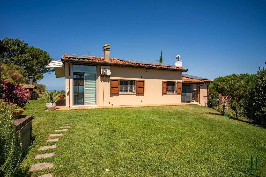Villa in San Vincenzo, Toskana, Italien 1 - 18591081