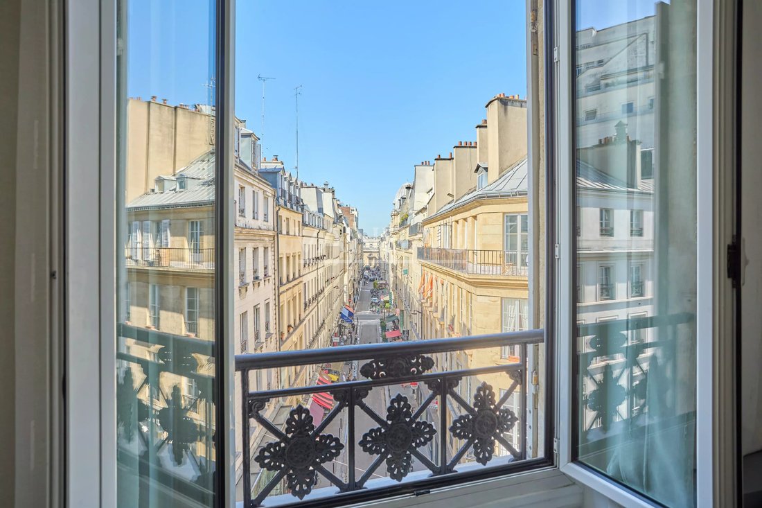 Apartment in Provence Opéra, Paris 9e Arrondissement, Paris 1 - 18950037