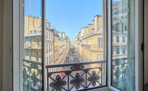Apartment in Provence Opéra, Paris 9e Arrondissement, Paris 1