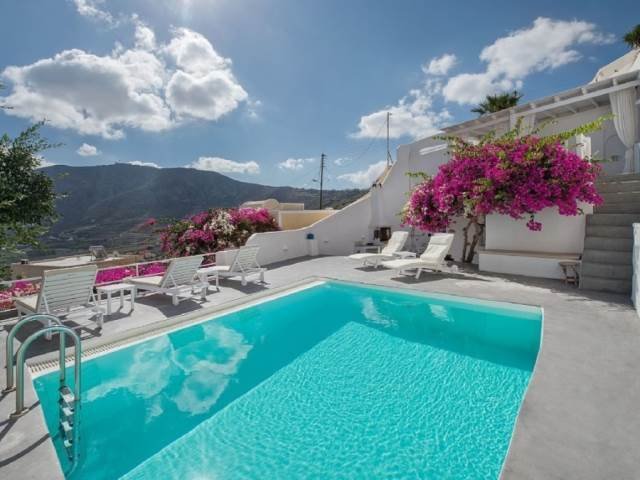 Estate in Thira, Aegean, Greece 1 - 18952471