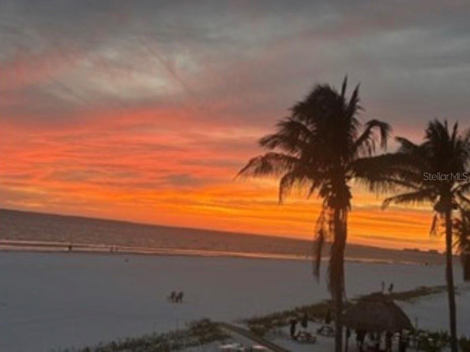 Condo in Fort Myers Beach, Florida, United States 3 - 18952310