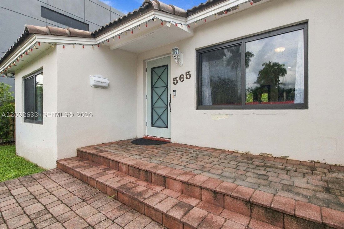House in Miami Springs, Florida, United States 3 - 18952658