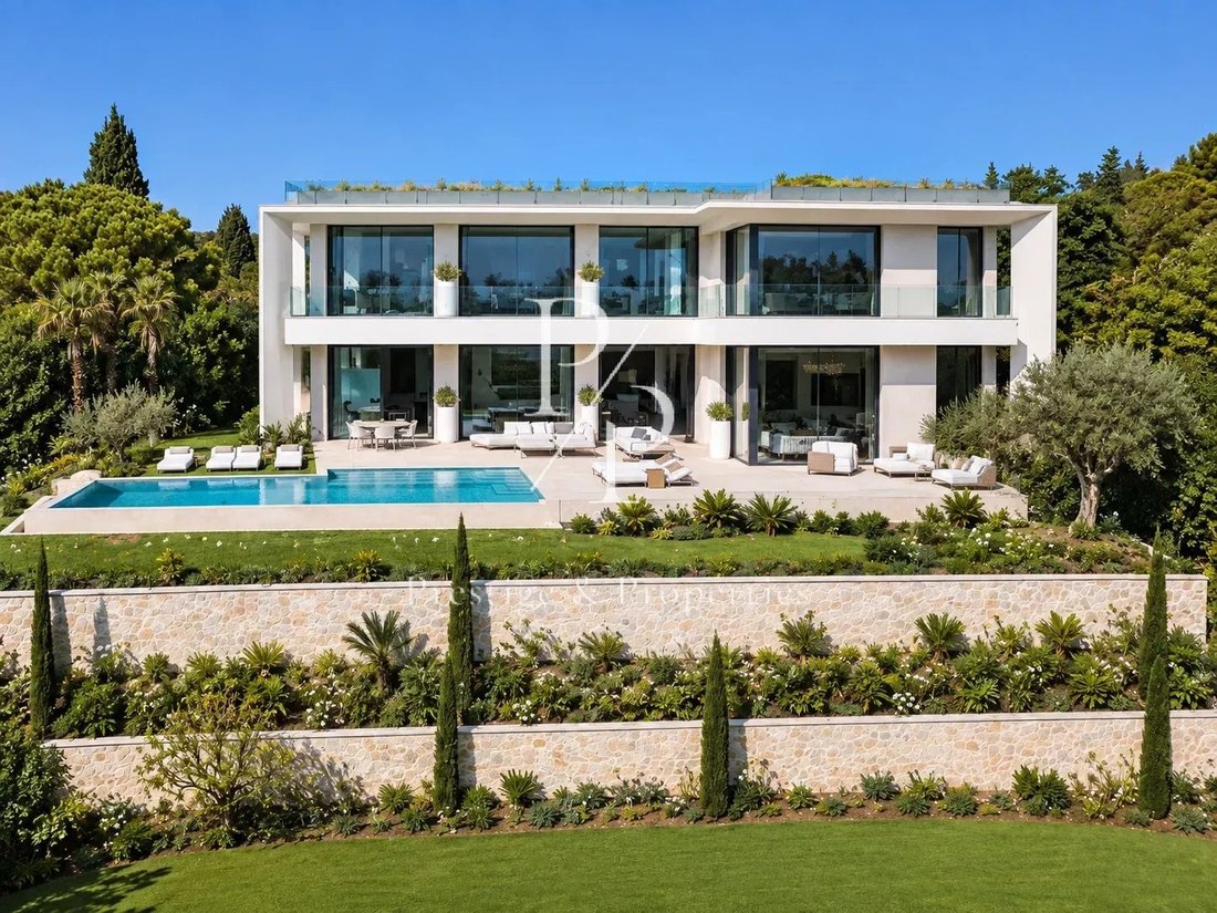 Villa in La Maure-Super Cannes, Vallauris, France 1 - 18522146