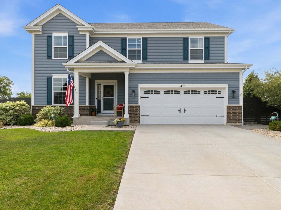 House in Pingree Grove, Illinois, United States 1 - 18953324