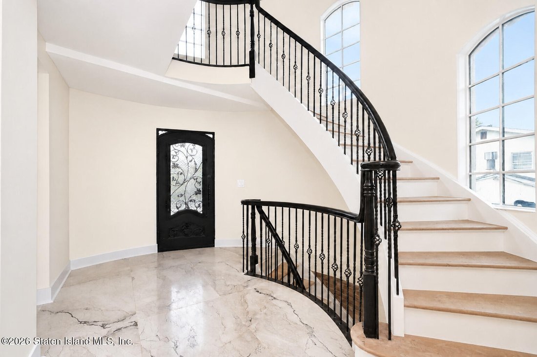 House in New York, New York, United States 2 - 18951706