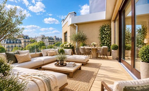 Apartment in La Plaine des Sablons, Neuilly-sur-Seine, France 1