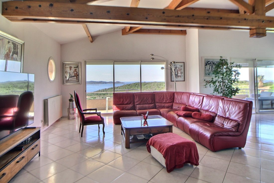 House in Pietrosella, Corsica, France 2 - 18950453