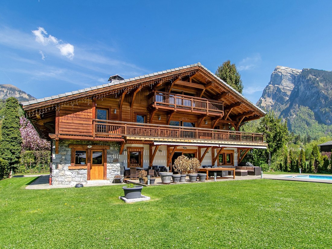 House in Samoens, Auvergne-Rhône-Alpes, France 1 - 18954249