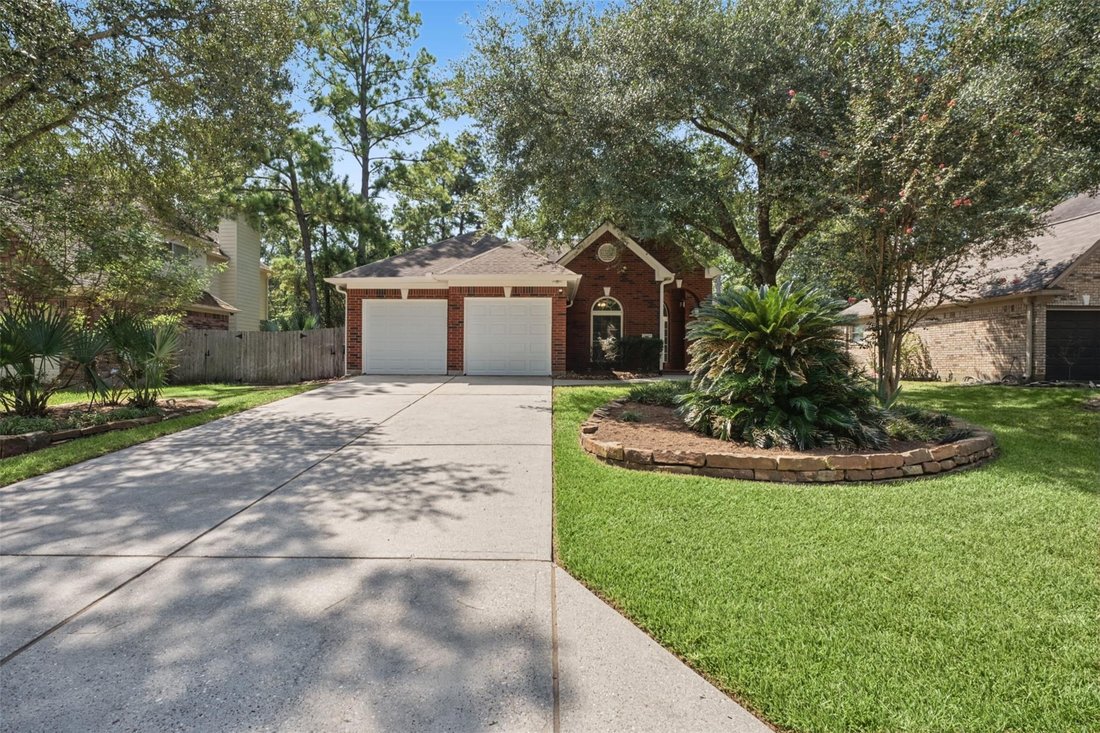 House in The Woodlands, Texas, United States 2 - 18953135