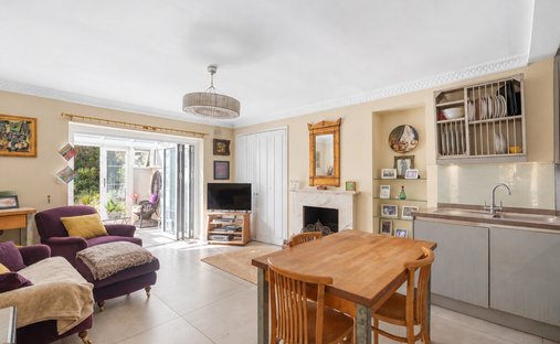 Apartment in Brook Green, Hammersmith and Fulham, England 1