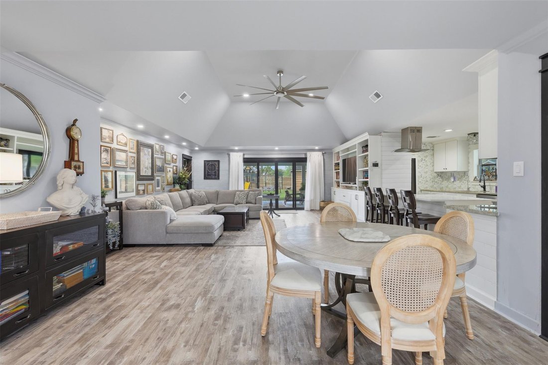 House in Pearland, Texas, United States 3 - 18949292