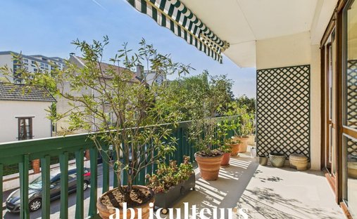 Apartment in Le Pave de l'Hay, Bourg-la-Reine, France 1