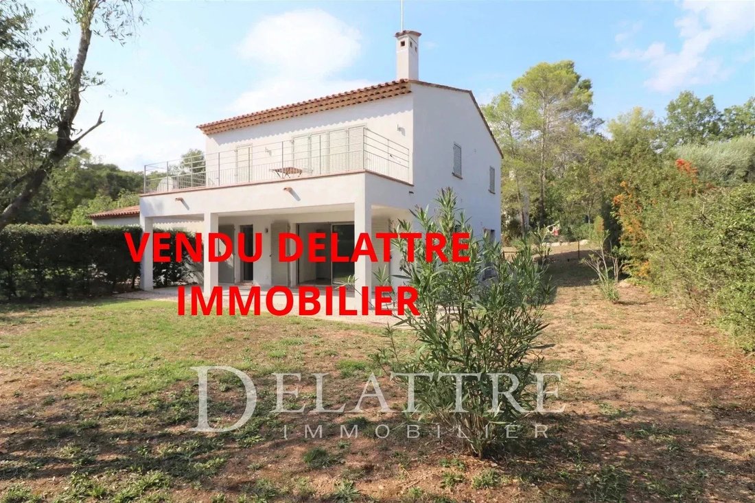 Apartment in Nord, Roquefort-les-Pins, France 1 - 18038413