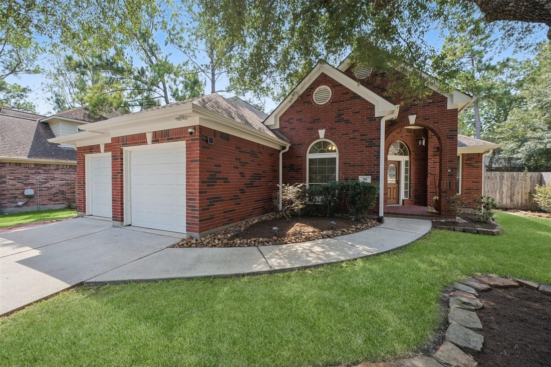 House in The Woodlands, Texas, United States 1 - 18953135