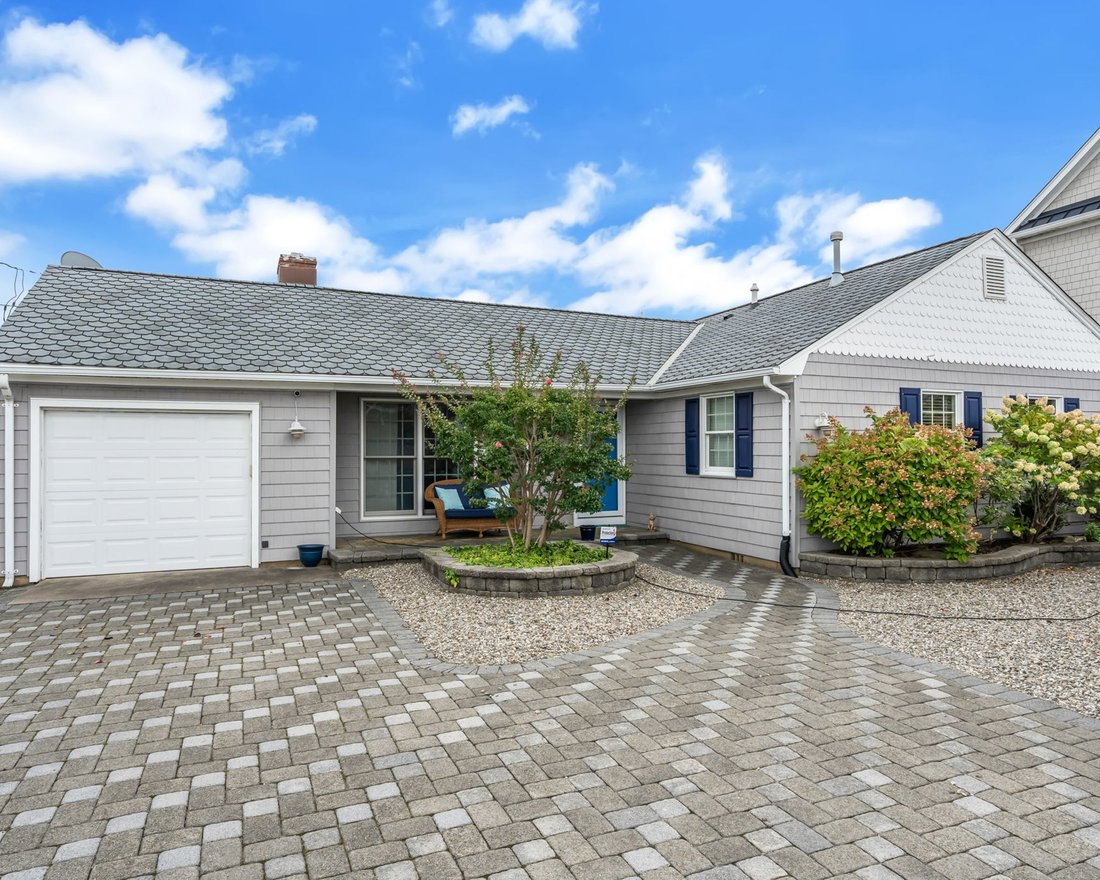 House in Mantoloking, New Jersey, United States 1 - 18950725