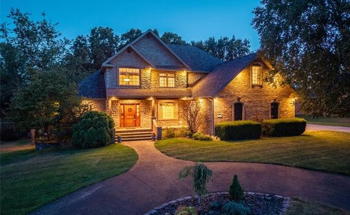 House in Lebanon, Missouri, United States 1
