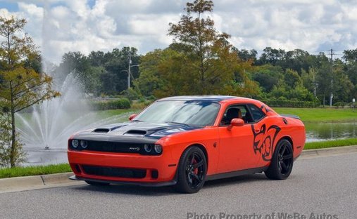Dodge Challenger in Calverton, NY, United States 1