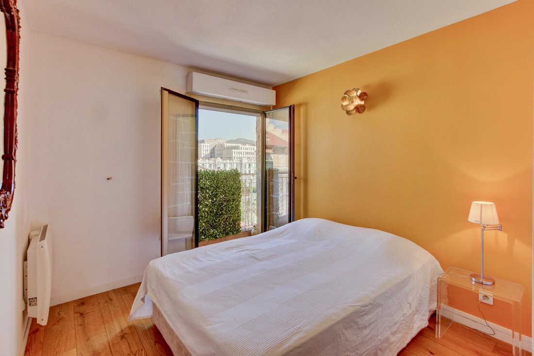 Apartment in Liberation, Nice, France 5 - 18948241