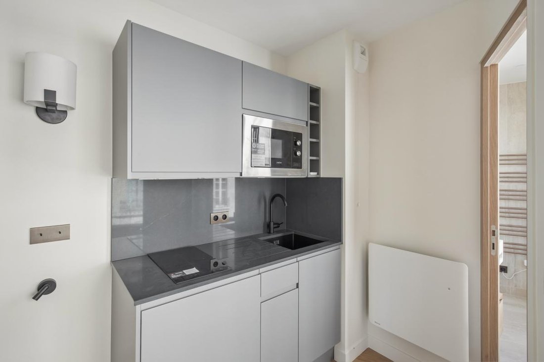 Apartment in Odéon, Paris 6e Arrondissement, Paris 5 - 18954569