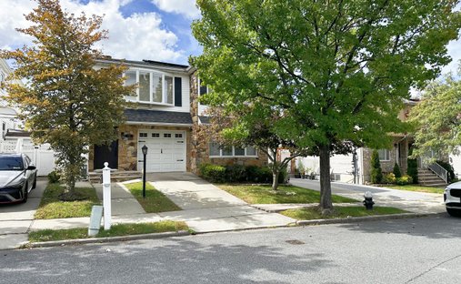 House in New York, New York, United States 1